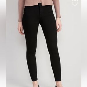 Old Navy Black Mid-Rise Rockstar Super Skinny Jeans